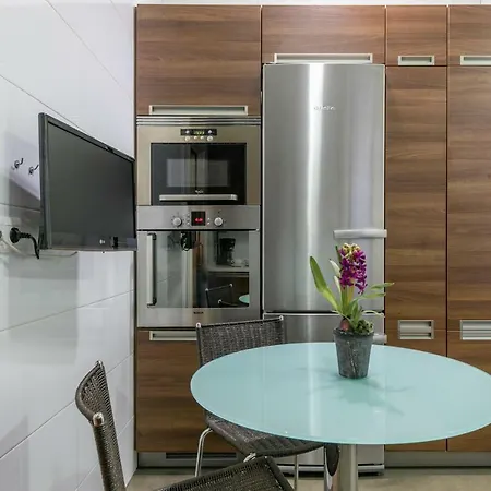 Gran Via 1.2 By Forever Appartement *